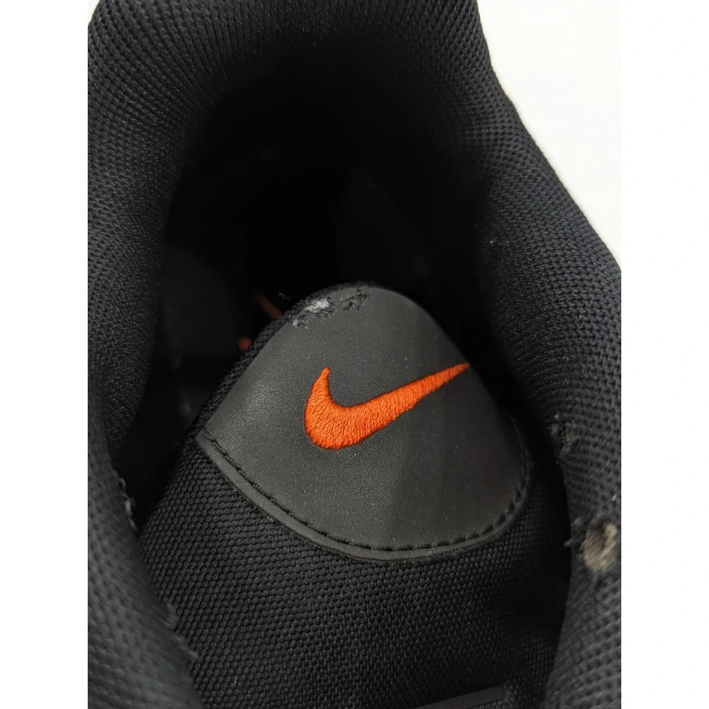 Nike very good